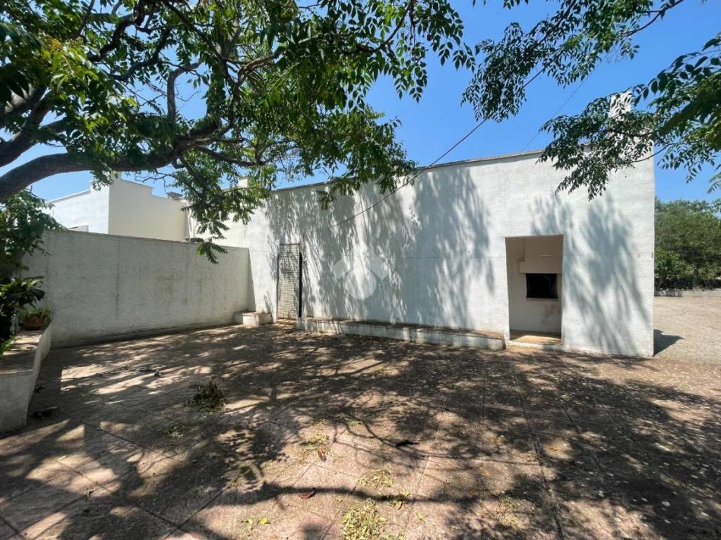 Villa a Ceglie messapica in Contrada Ulmo - Foto 5