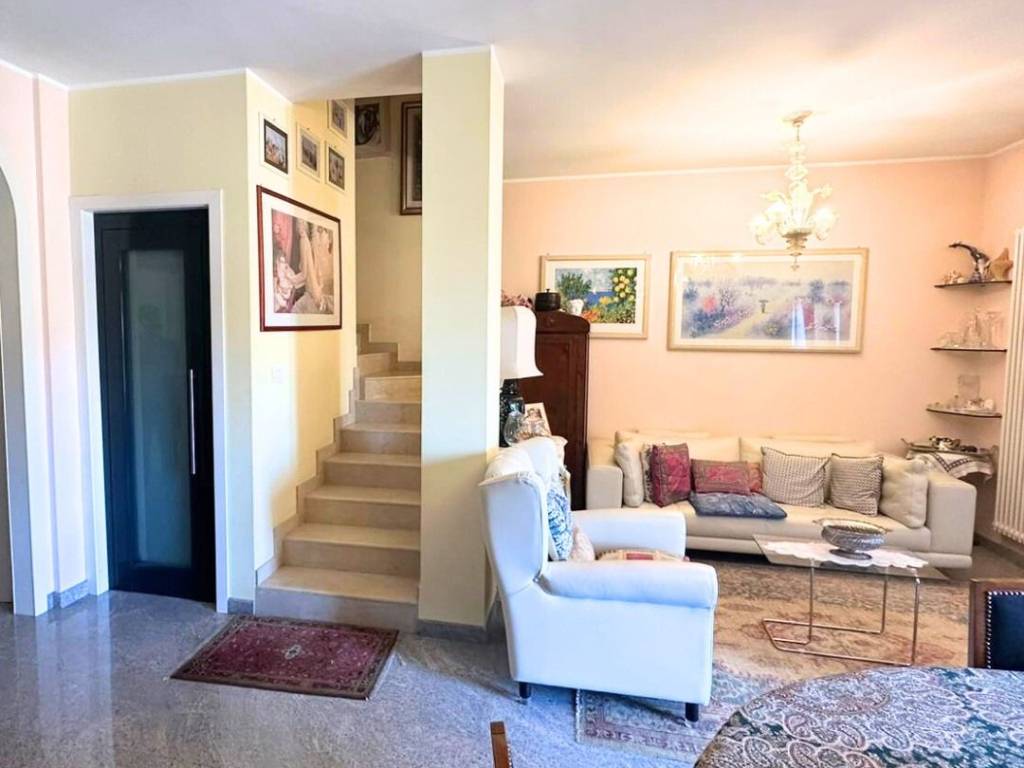 Villetta a schiera a Altamura in Via Bari - Foto 3