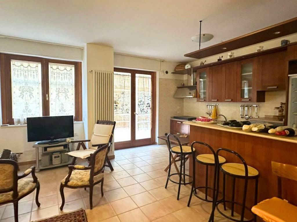 Villetta a schiera a Altamura in Via Bari - Foto 4