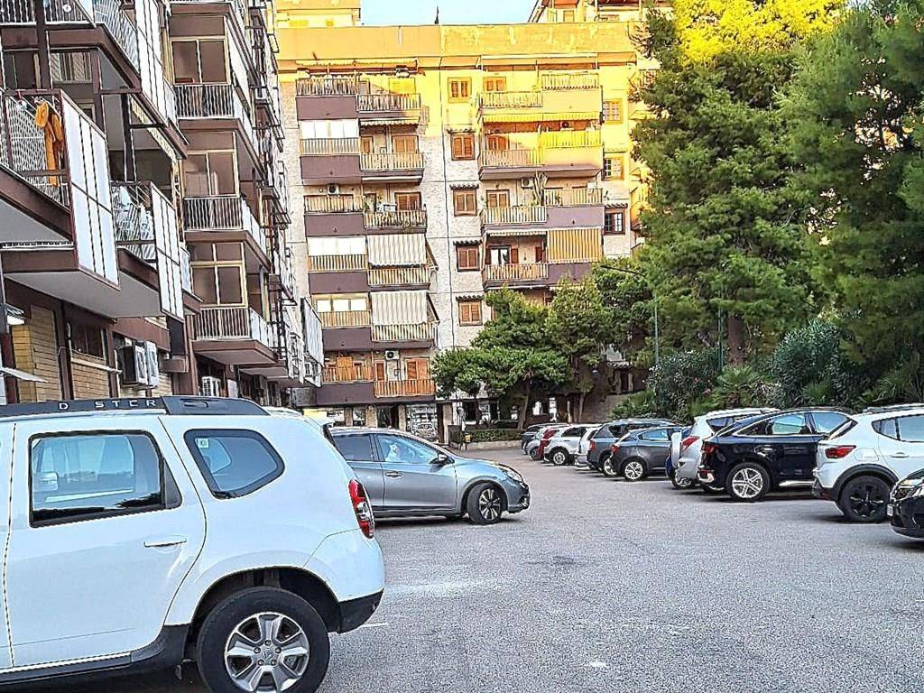 Appartamento a Bari in VIALE LUIGI EINAUDI 111/L - Foto 3
