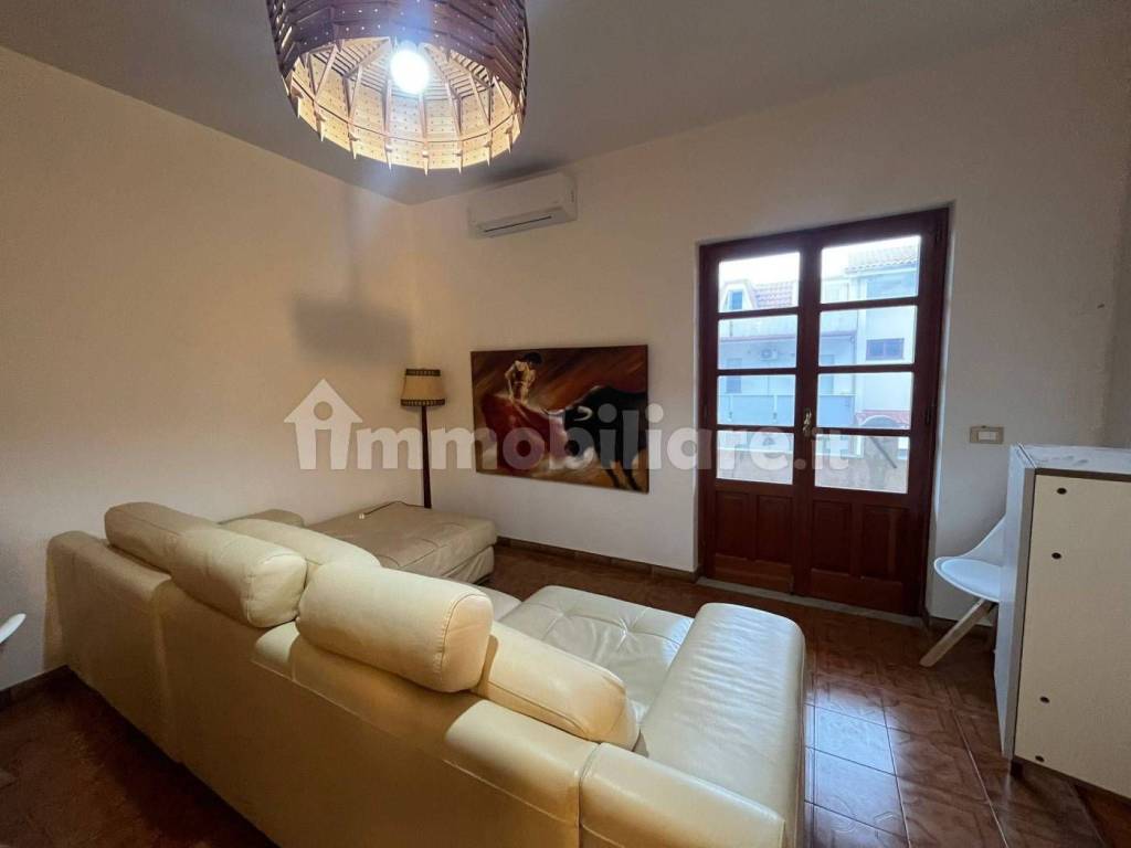 Appartamento a Montepaone in Via Camillo Benso di Cavour - Foto 3