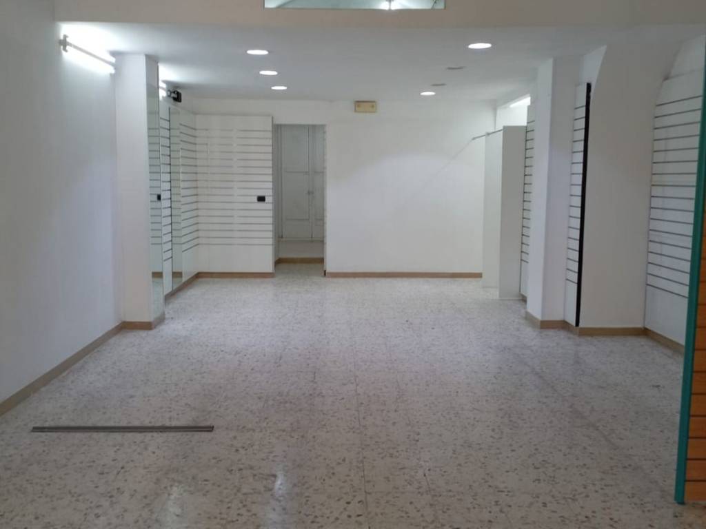 Immobile a Castellaneta in Via Roma, 89 - Foto 3