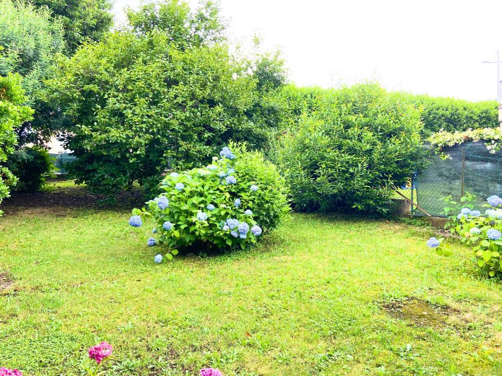 Villa a Induno olona in Via Arno, 16 - Foto 4