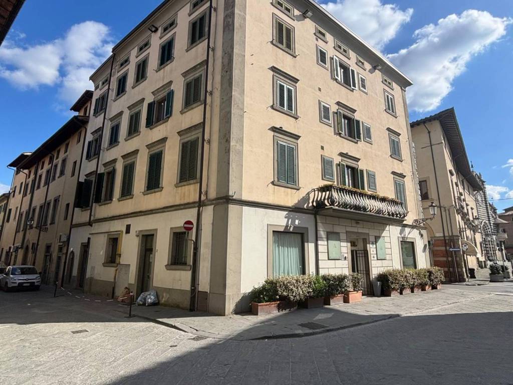 Palazzo / stabile a Prato in Piazza Duomo, 1 - Foto 2