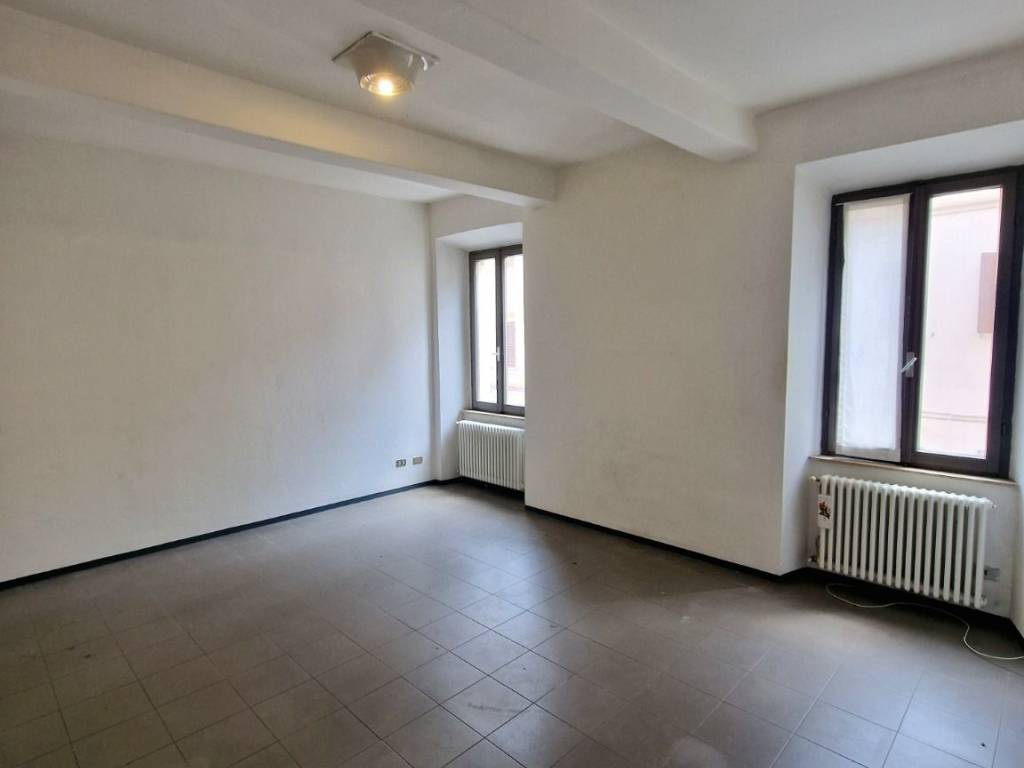 Appartamento a Mantova in Via Giovanni Arrivabene - Foto 2