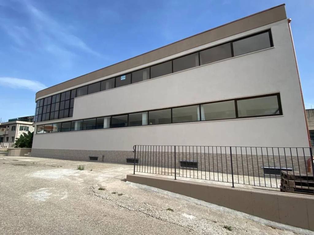 Immobile a Termoli in Via Arti E Mestieri S.N.C. - Foto 4