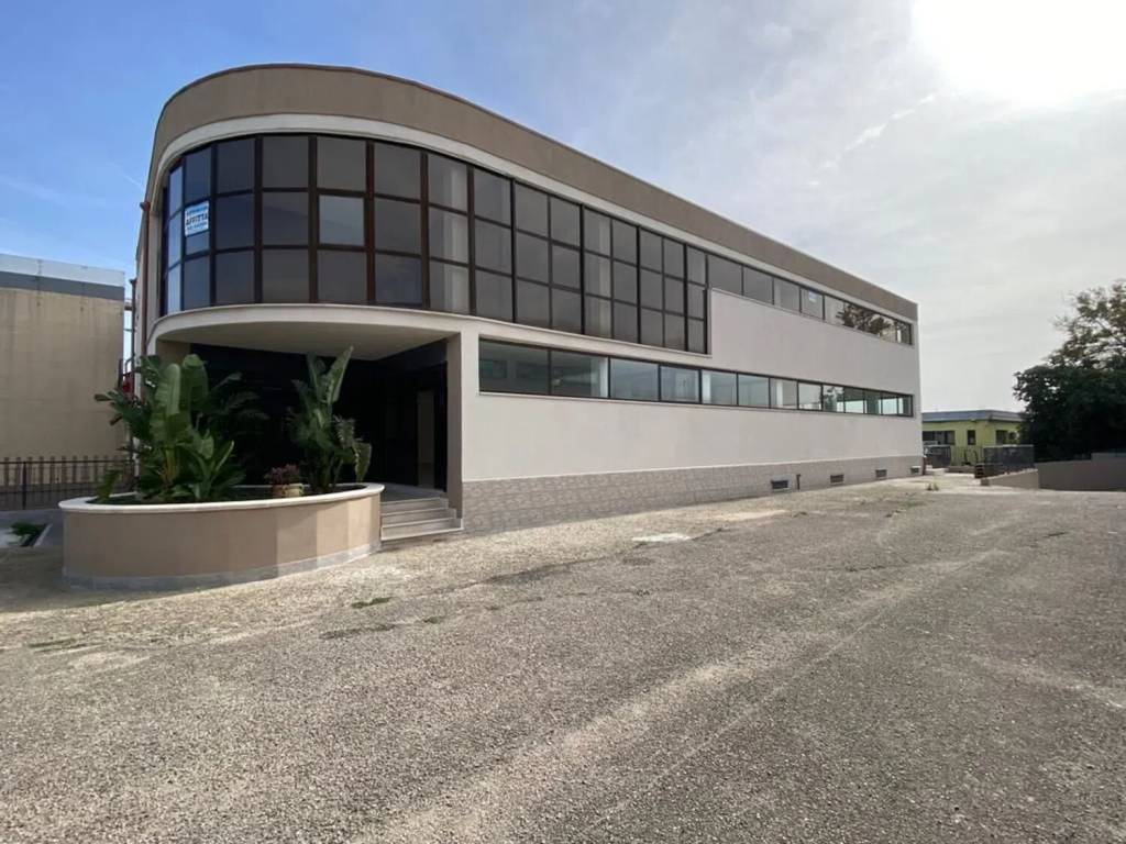 Immobile a Termoli in Via Arti E Mestieri S.N.C. - Foto 2