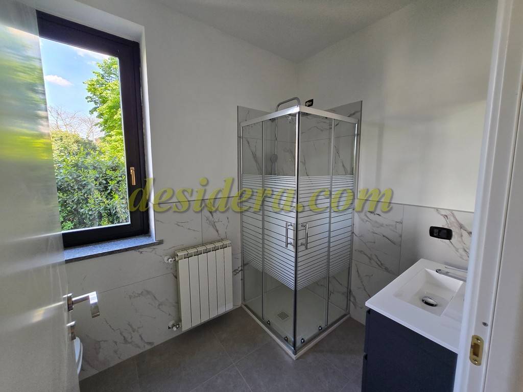 Appartamento a Castelletto sopra ticino in Via Cosio, 12 - Foto 3