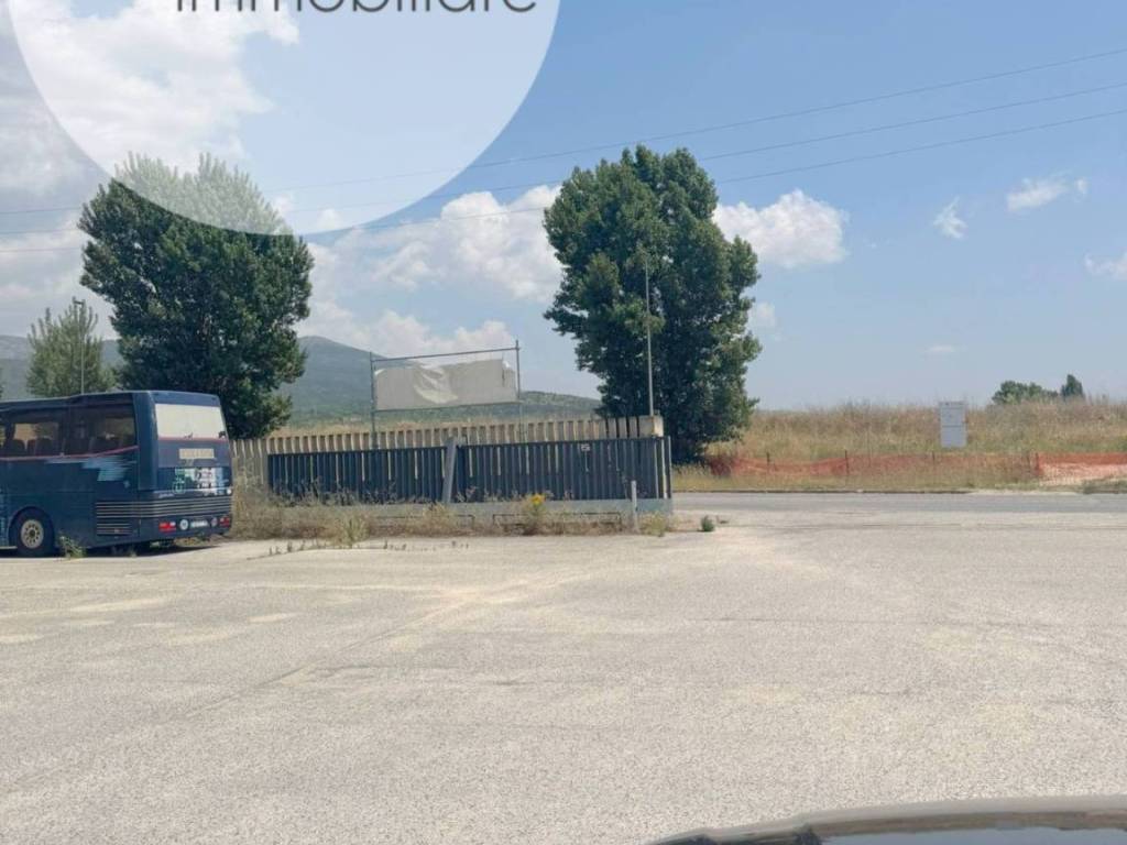 Immobile a L'aquila in Via dell'Industria - Foto 2