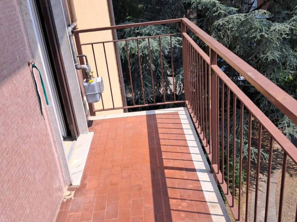 Appartamento a Erba in Via Giacomo Leopardi, 10 - Foto 5