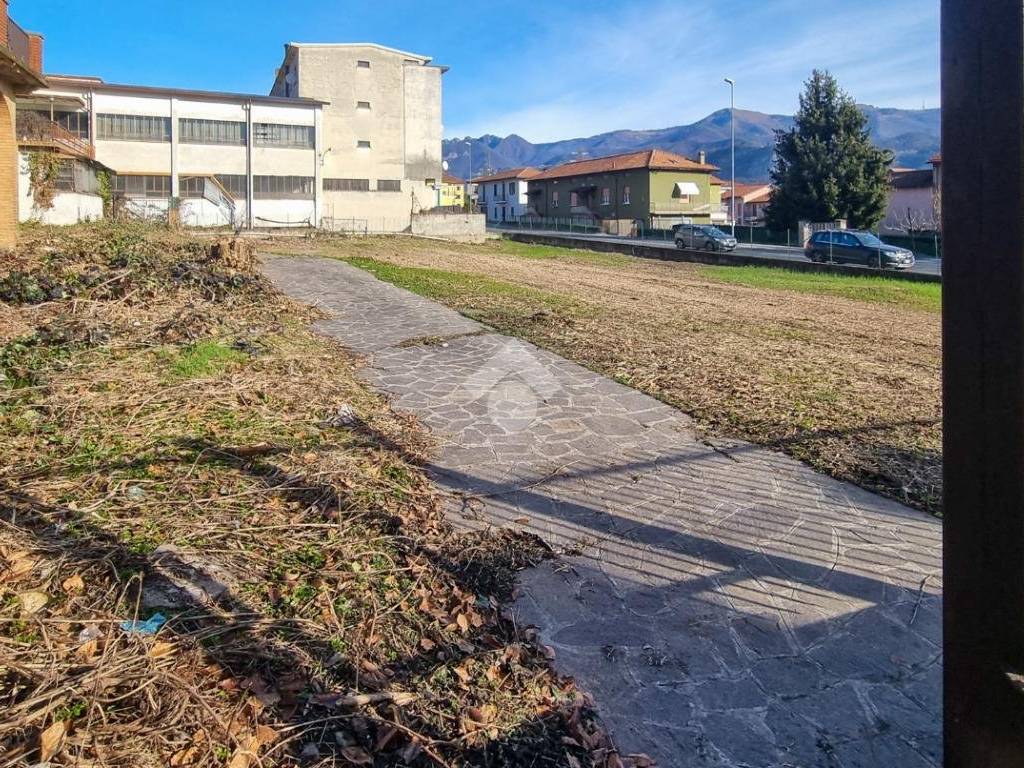 Terreno a Airuno in VIA STATALE, 40 - Foto 2