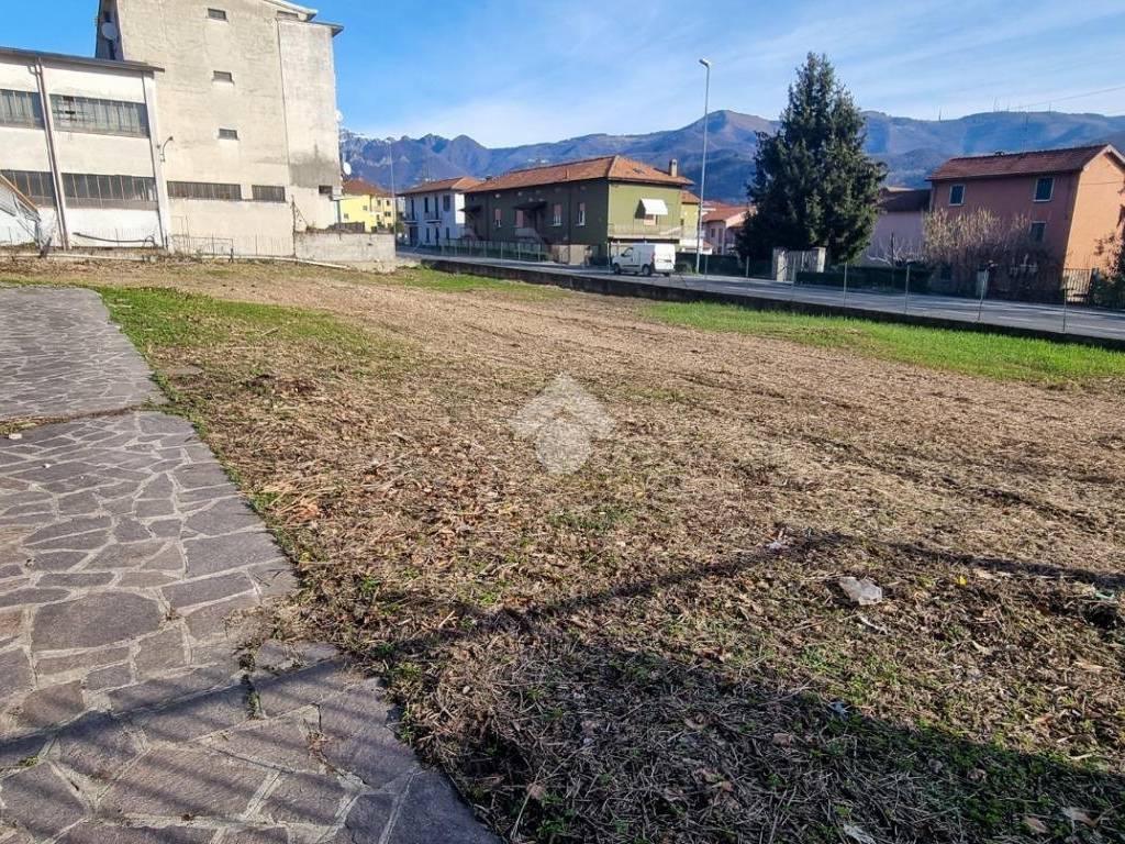 Terreno a Airuno in VIA STATALE, 40 - Foto 3
