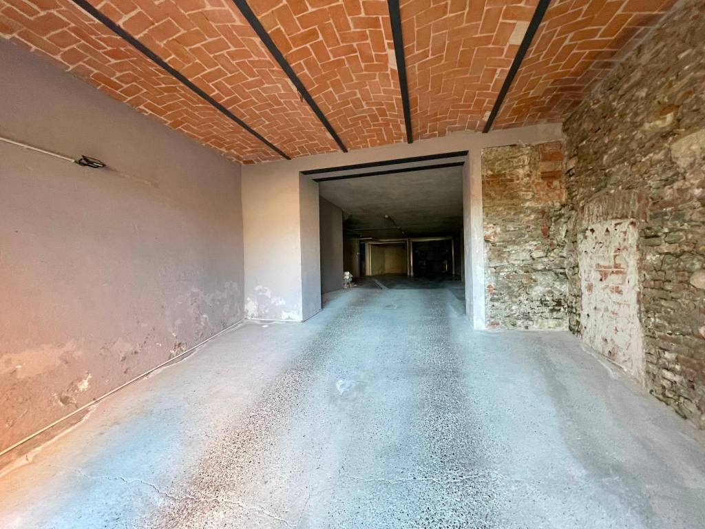 Box / garage a Canelli in Via Alba, 142 - Foto 3