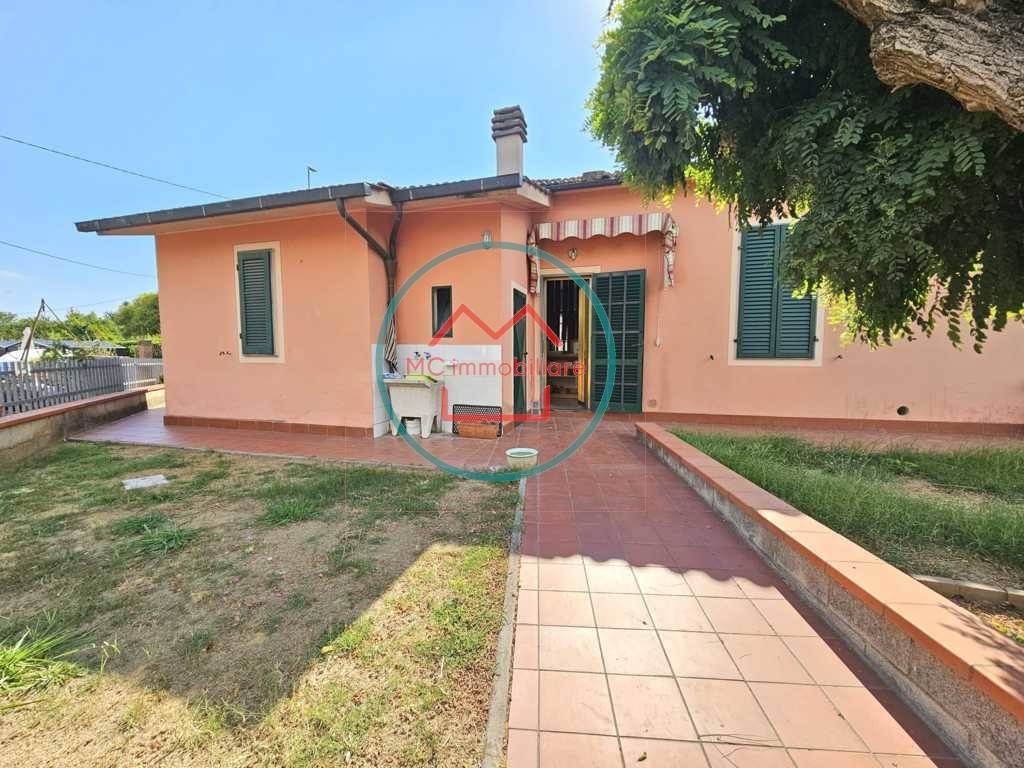 Villa a Buggiano in Via Tavolaia - Foto 4