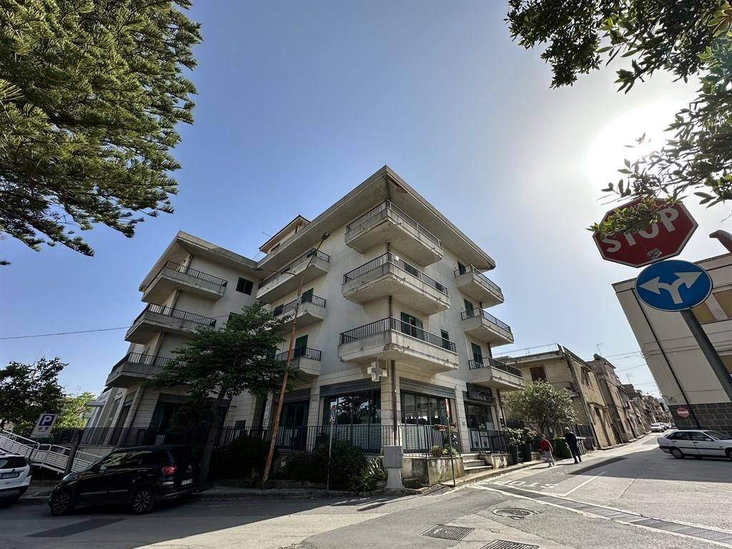 Appartamento a Giarratana in via Madonna delle Grazie - Foto 2