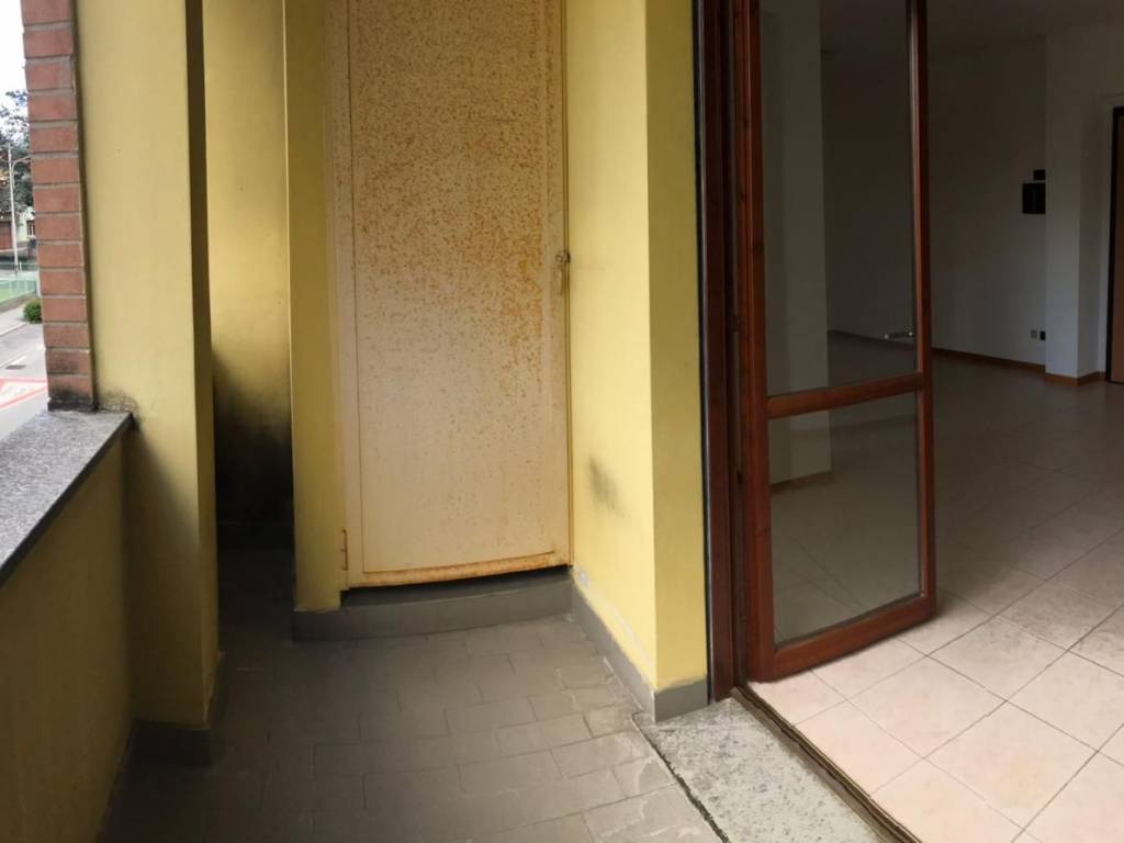 Appartamento a Azzate in Via Colli Renato, 24 - Foto 4