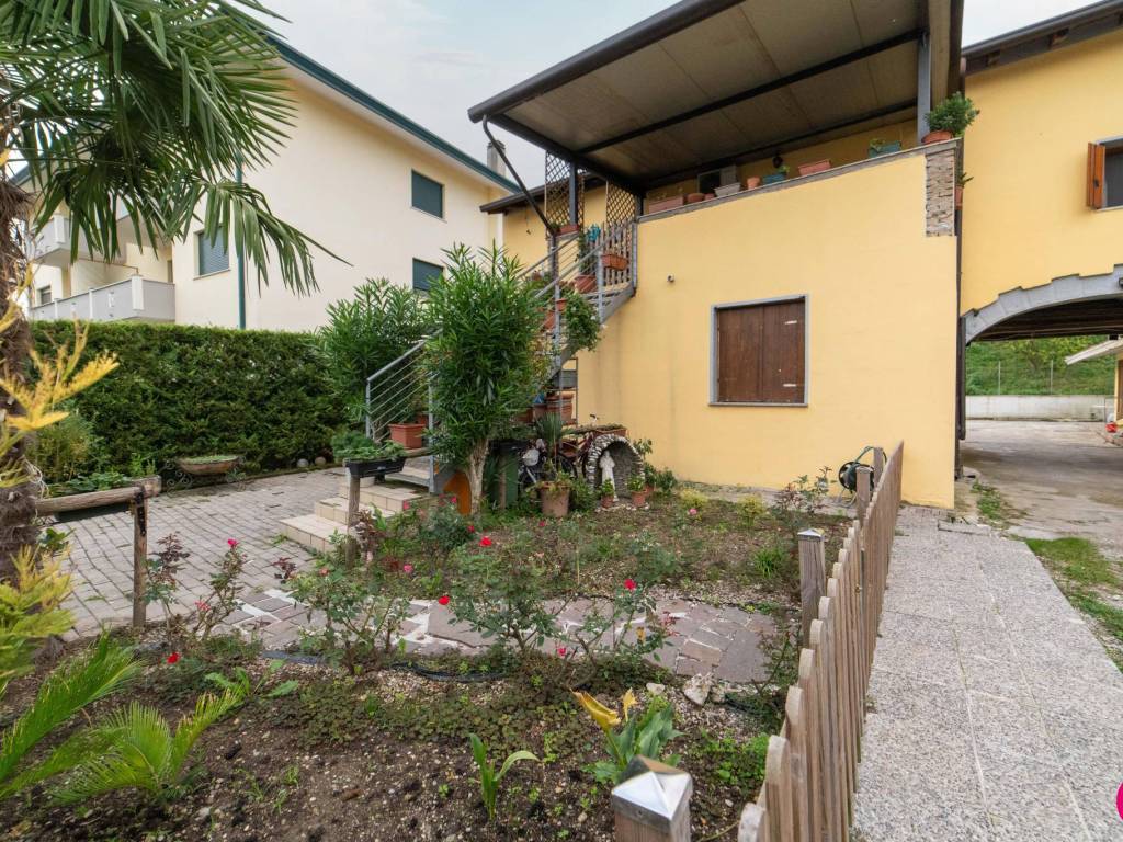 Villa a Zoppola in Via Poincicco - Foto 4