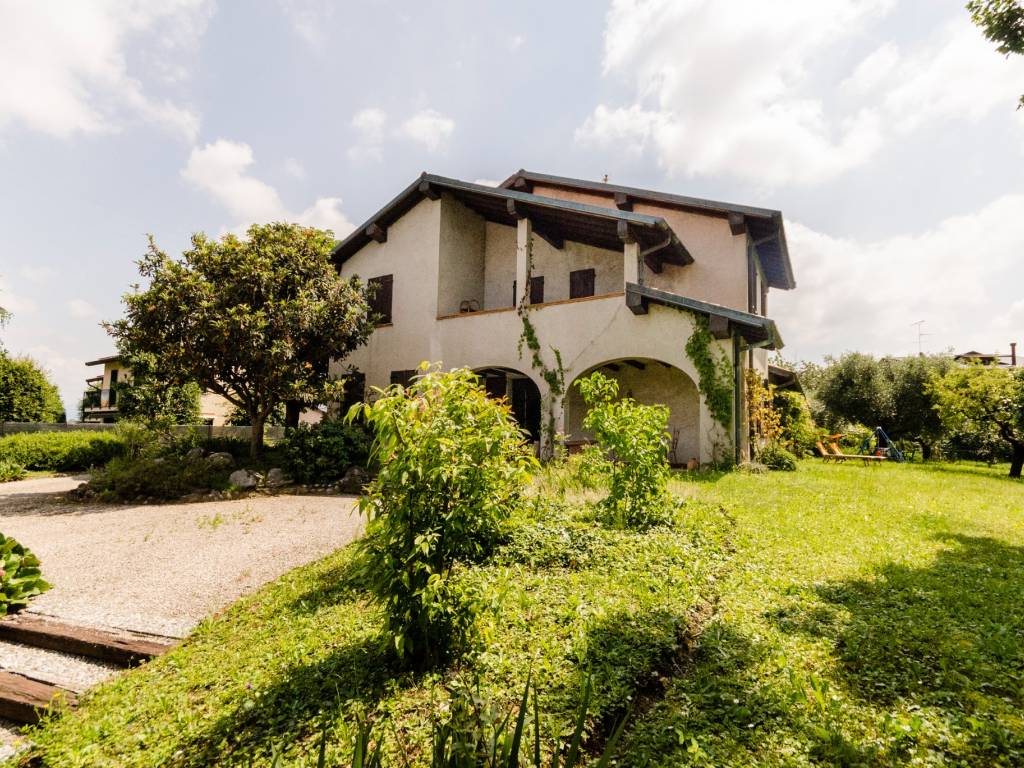 Immobile a Cassago brianza in Via 8 Marzo, 14 - Foto 3