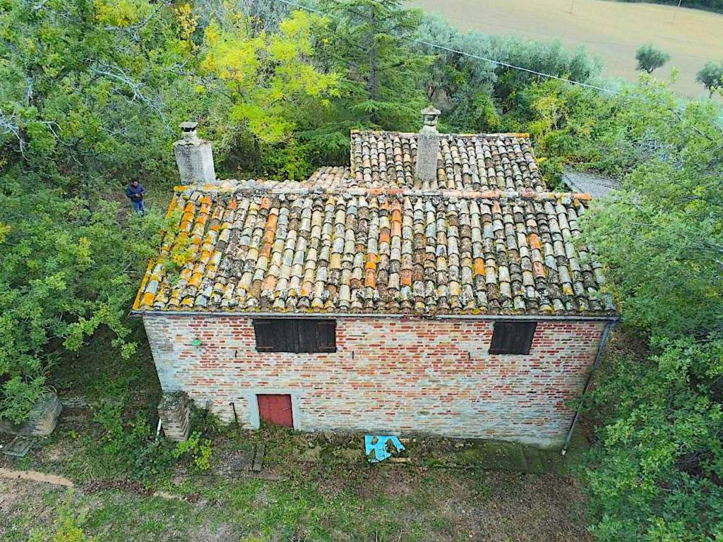 Rustico / casale a Loro piceno in Contrada Apezzana - Foto 3