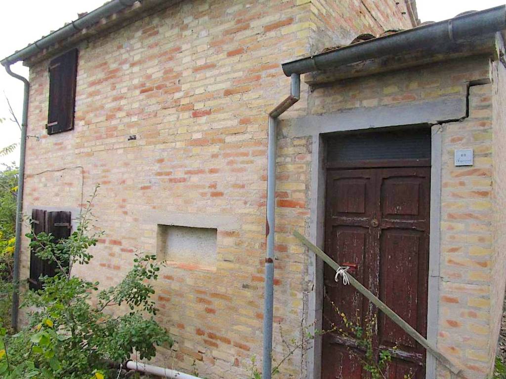 Rustico / casale a Loro piceno in Contrada Apezzana - Foto 5