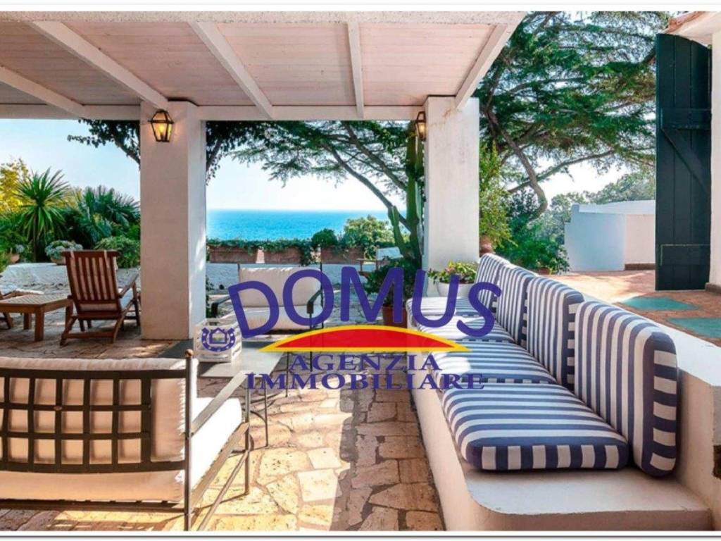 Villa a San felice circeo in Via Cristoforo Colombo - Foto 2
