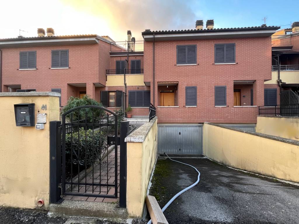 Villetta a schiera a Cortona in Via Ferruccio Parri, 45 - Foto 3