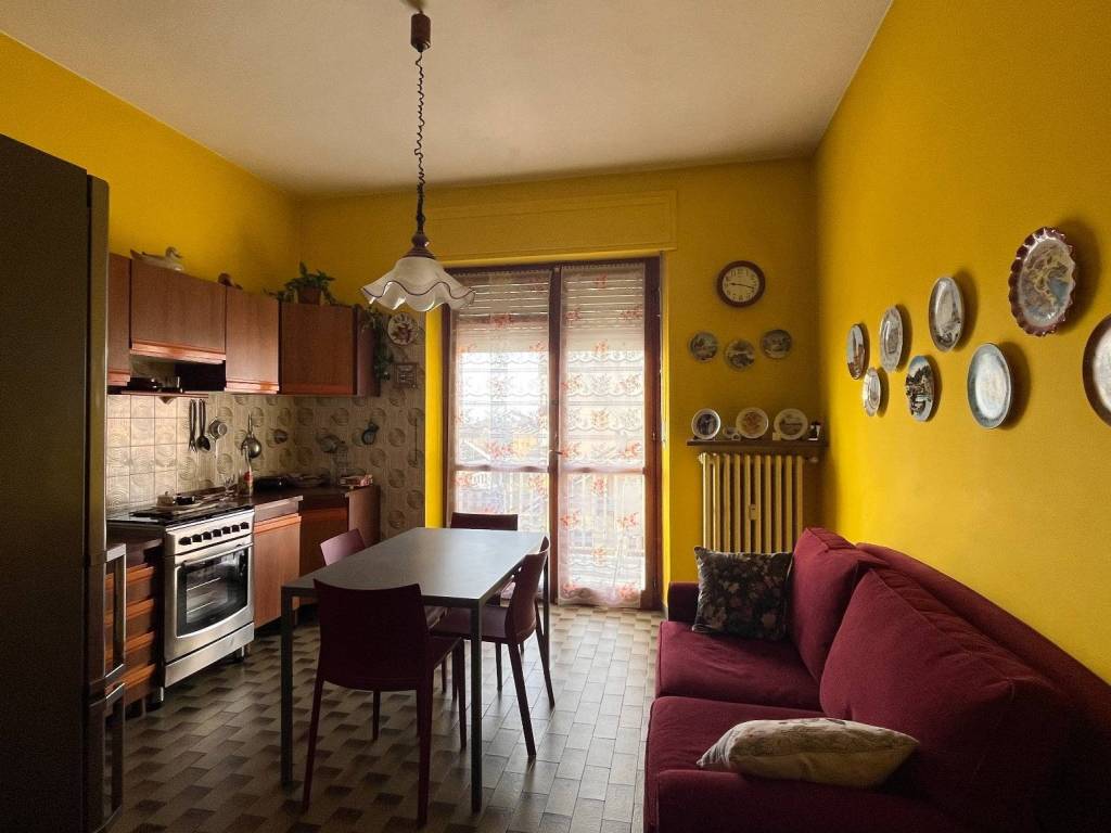 Appartamento a San damiano d'asti in Piazza 4 Novembre - Foto 3