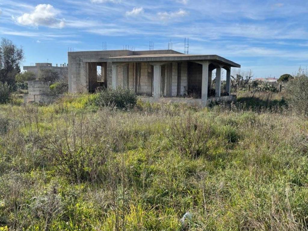 Casa indipendente a Casarano in Contrada Spagnolo - Foto 3