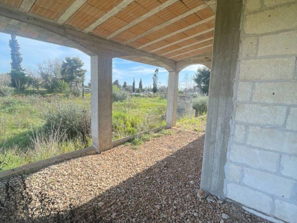 Casa indipendente a Casarano in Contrada Spagnolo - Foto 4