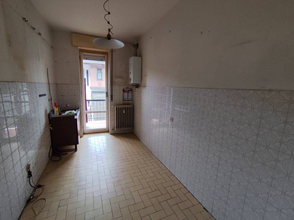 Appartamento a Arona in Via Piave, 52 - Foto 4