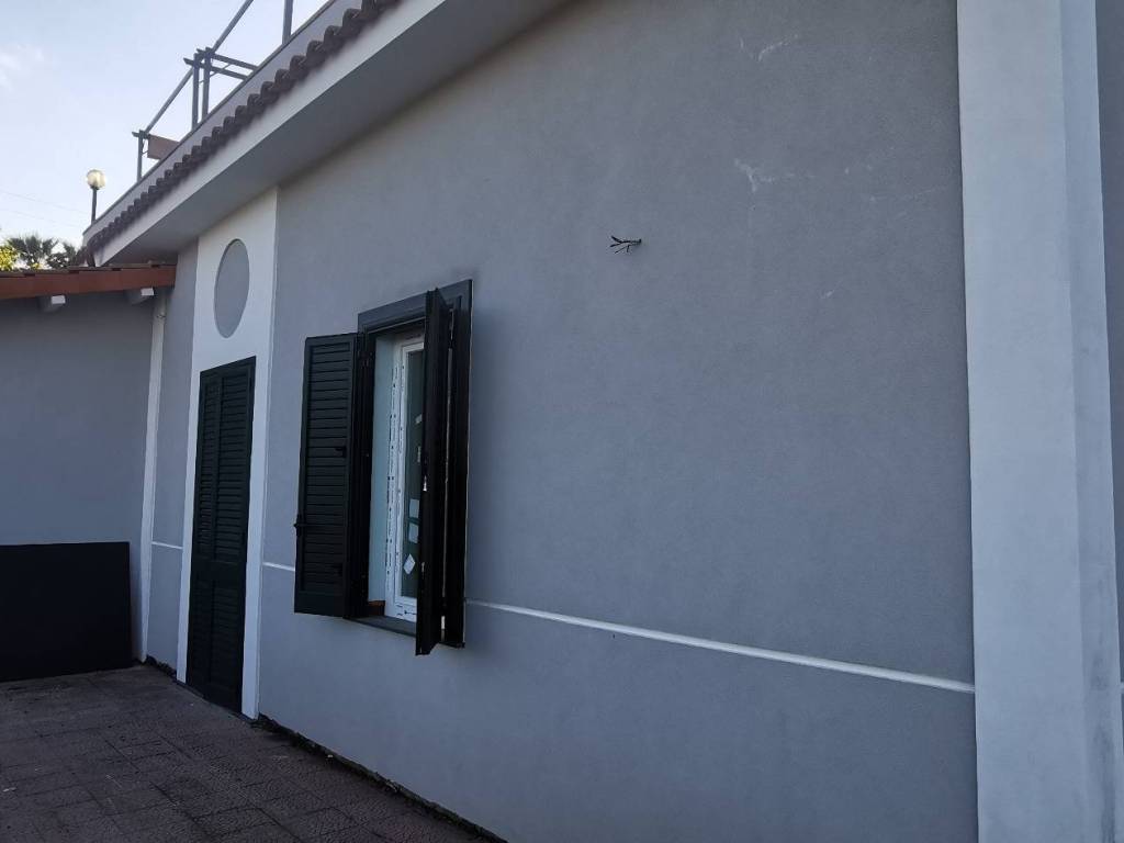Villa a Pace del mela in Via A. Torre - Foto 2