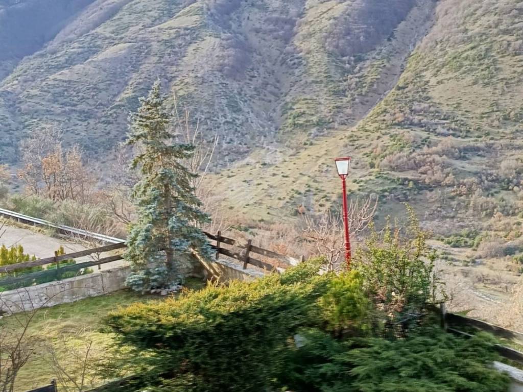 Appartamento a Lucoli in Via della Genziana - Foto 2