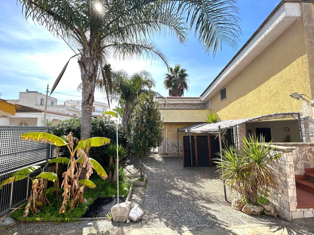 Villa a Porto cesareo in Via Nardò, 49 - Foto 2