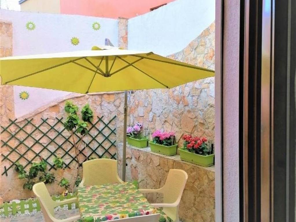 Casa indipendente a Cagliari in Via Francesco Coco - Foto 2