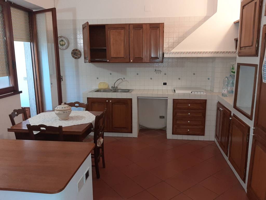 Appartamento a Brindisi in Via Cesare Battisti, 11 - Foto 2