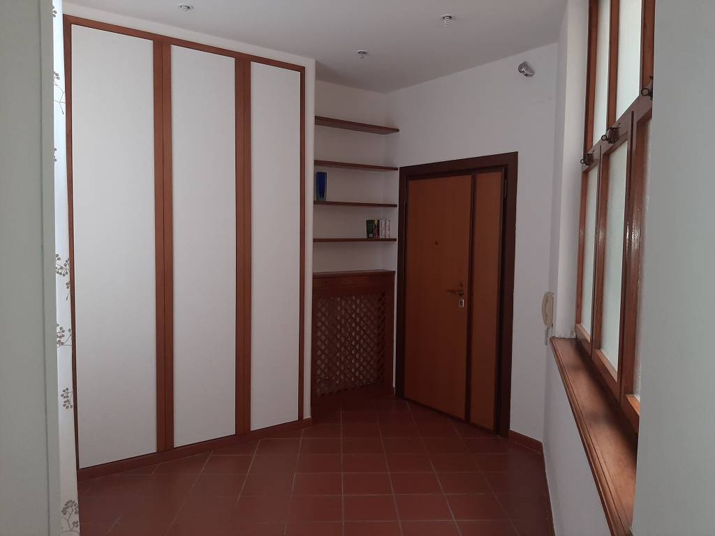Appartamento a Brindisi in Via Cesare Battisti, 11 - Foto 4