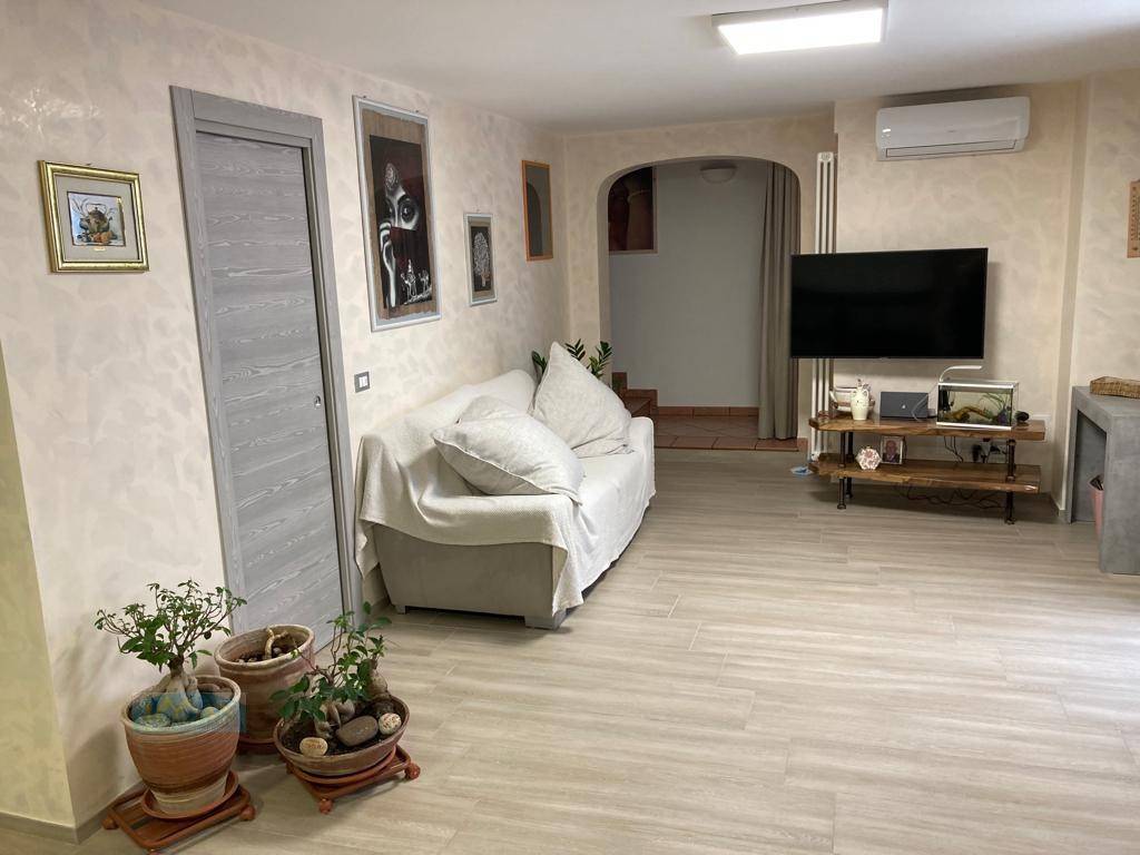 Casa indipendente a Ceglie messapica in VICOLO I SAN VITO - Foto 3