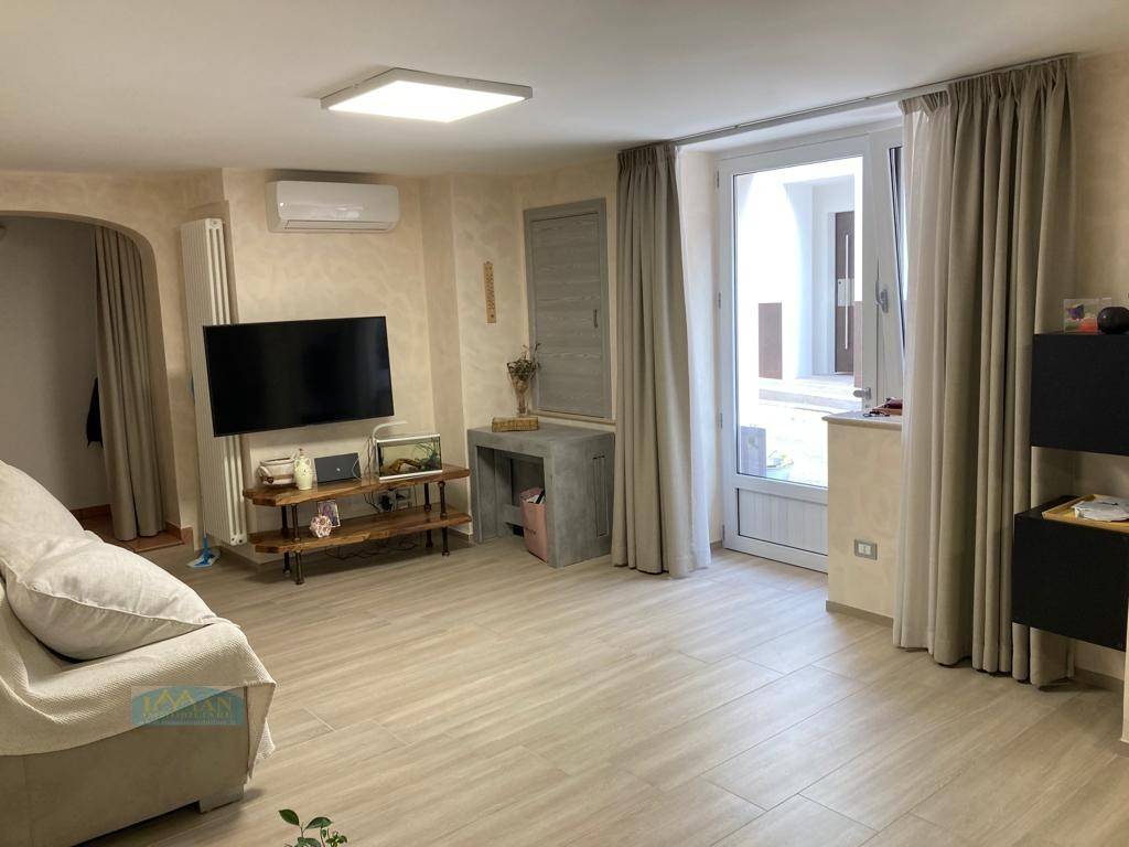 Casa indipendente a Ceglie messapica in VICOLO I SAN VITO - Foto 4