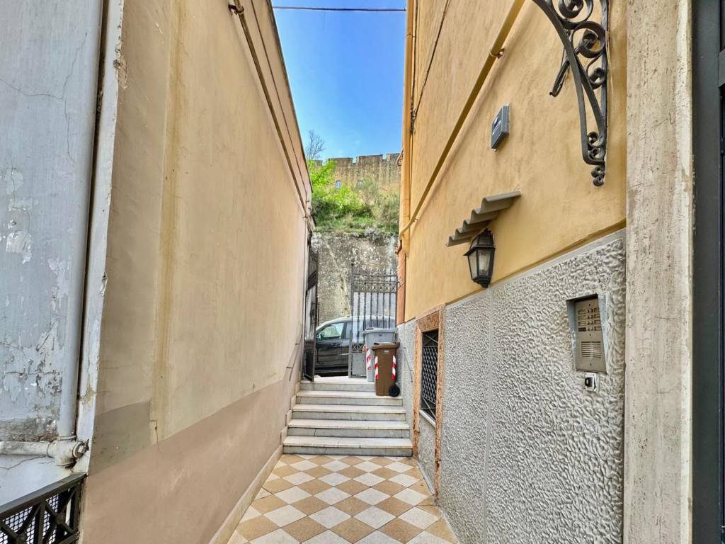Appartamento a Napoli in Largo San Martino - Foto 5