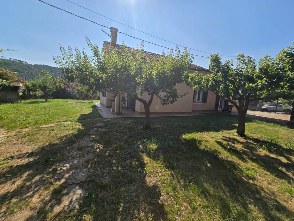 Villa a Ortovero in Via Campi, 7 - Foto 2