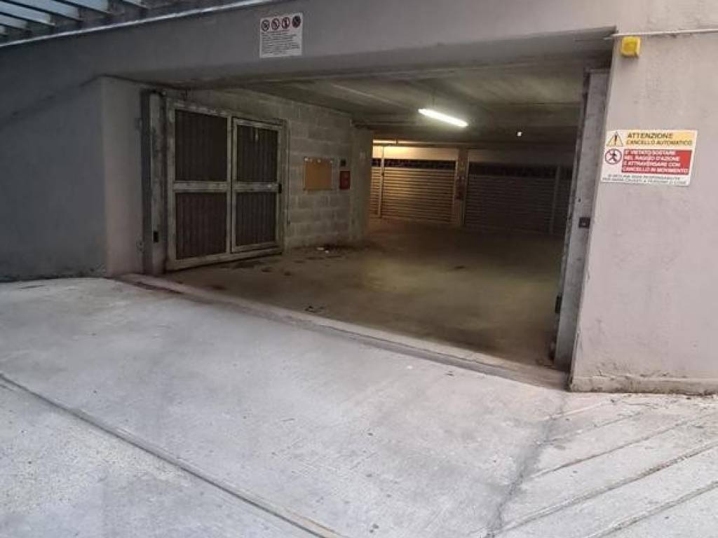 Box / garage a Terni in Piazza Enrico Fermi, snc - Foto 5