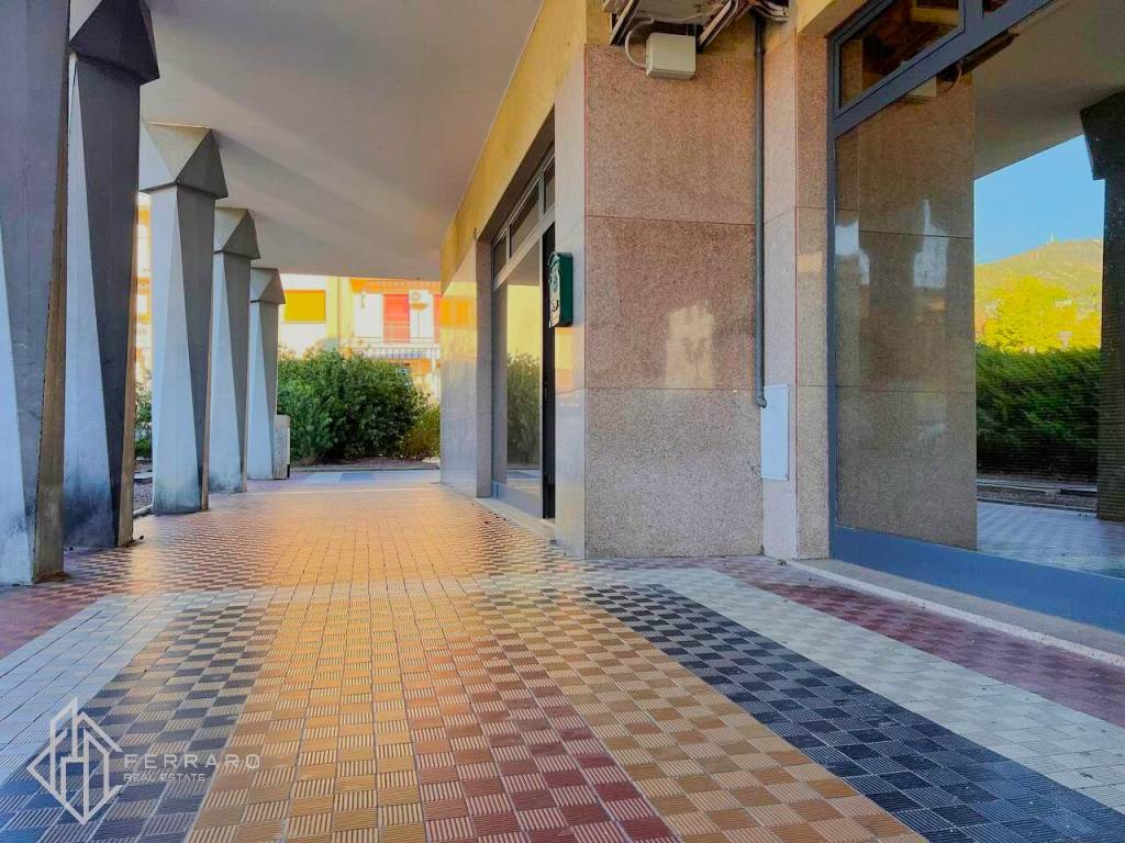 Appartamento a Spotorno in Piazza Camillo Sbarbaro, 3 - Foto 2