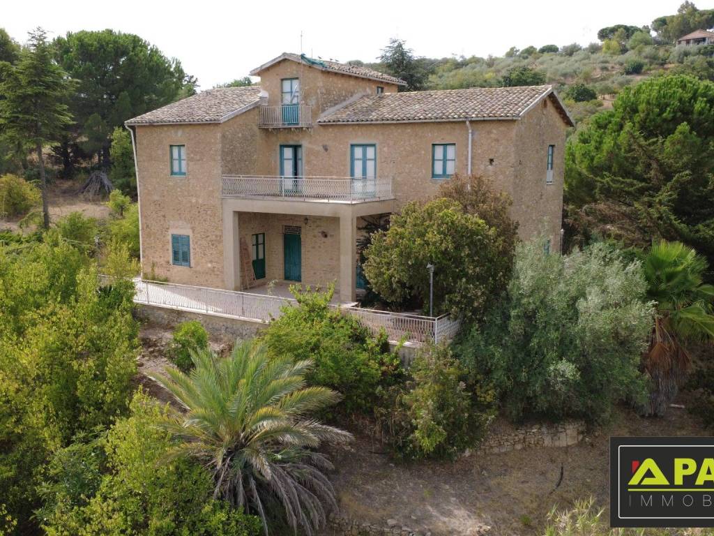 Villa a Canicattì in Contrada Fabrizio - Foto 2