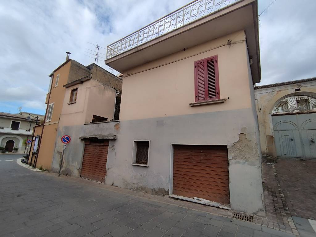 Appartamento a Pastorano in Via Benedetto Croce - Foto 2