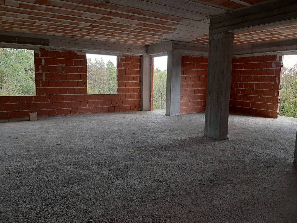 Casa indipendente a Pettoranello del molise in Via Tassete - Foto 5