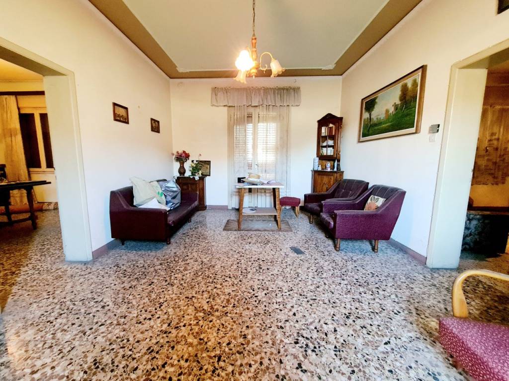 Casa indipendente a Vo' in VIA VENTOTTO APRILE - Foto 3