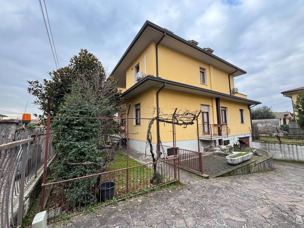 Villa a Rezzato - Foto 2