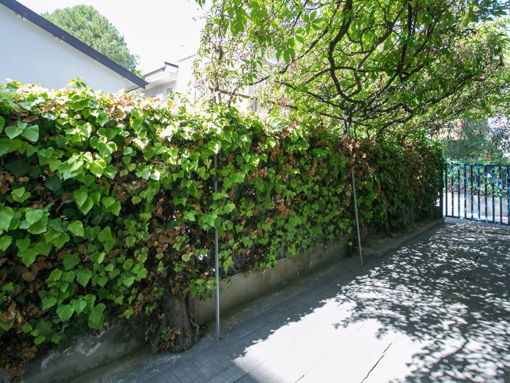 Casa indipendente a Riccione in Viale Dante Alighieri, 241 - Foto 4