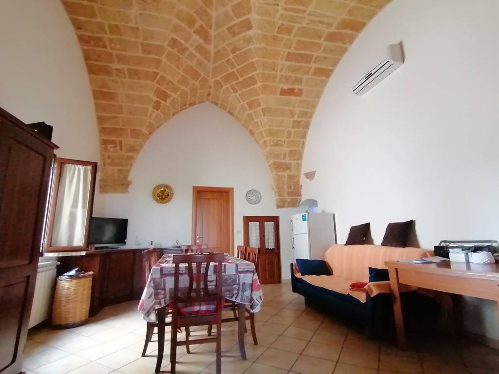 Appartamento a Castrignano del capo in Via Cesare Battisti, 33 - Foto 4