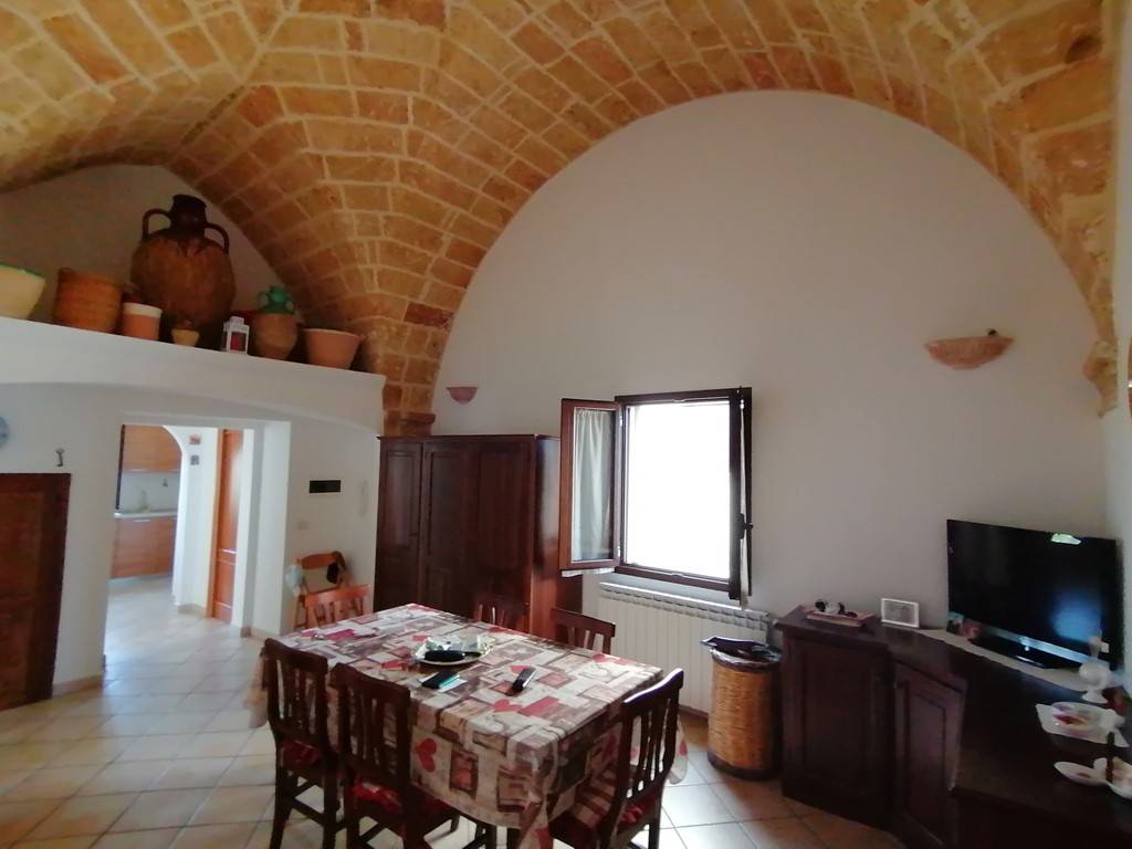 Appartamento a Castrignano del capo in Via Cesare Battisti, 33 - Foto 5